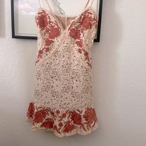 Very flirty dress from Love & Lemons. Great condition